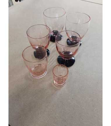 LOT DE 6 PETITS VERRES DEPAREILLE ROSES