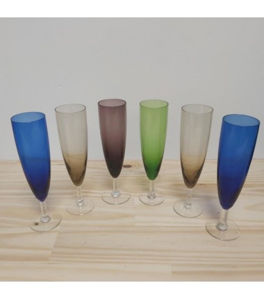 6 FLUTES A CHAMPAGNE SEVENTIES 