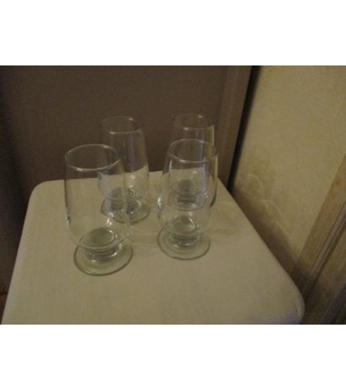 LOT DE 4 VERRES 