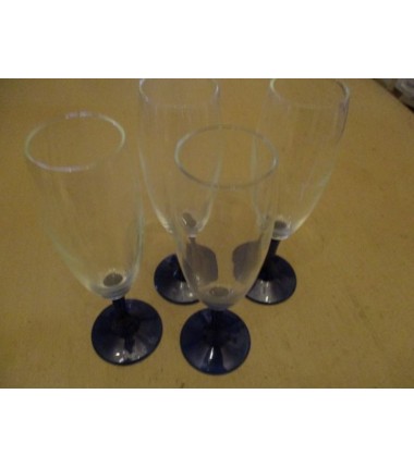 LOT 4 VERRES A PIED BLEU