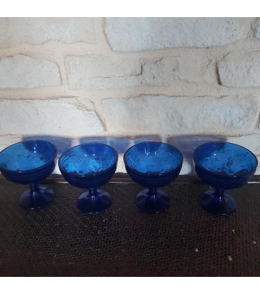 4 COUPES A GLACES CRISTAL BLEU