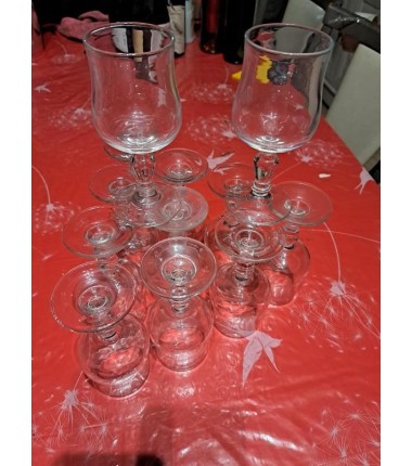 11 VERRES A PIED 