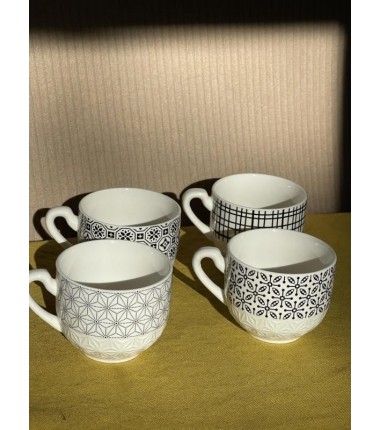 LOT 4 TASSES A CAFE H 5,5  CM